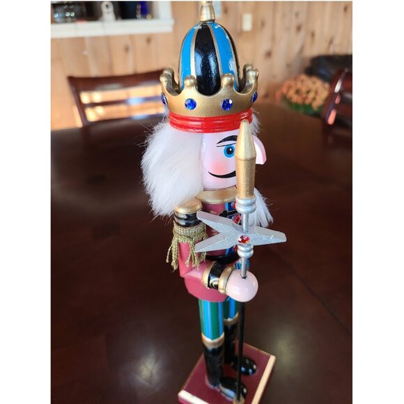 Wooden Nutcracker Soldier Statue Christmas Decor Xmas Holiday Table Decoration - Picture 8 of 12